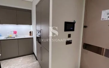 Luxury Signature مشاور املاک