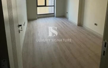 Luxury Signature مشاور املاک