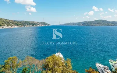 Luxury Signature Property