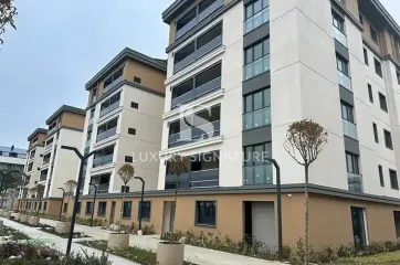 Luxury Signature مشاور املاک