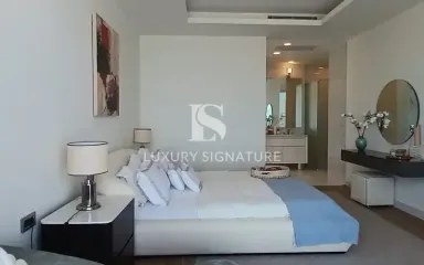 Luxury Signature Property