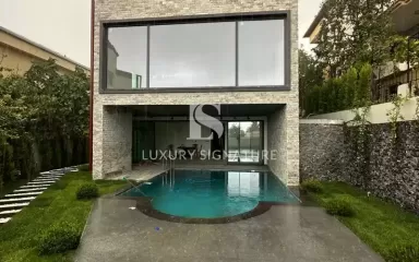 Luxury Signature مشاور املاک