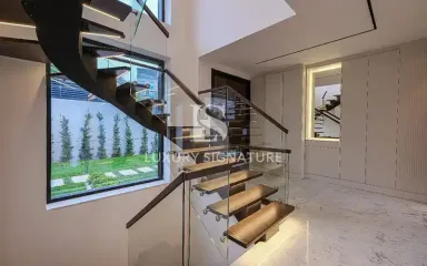 Luxury Signature Property