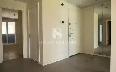 Luxury Signature مشاور املاک