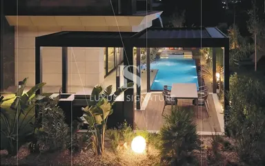 Luxury Signature Property