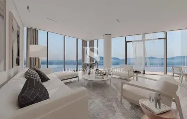 Luxury Signature Property