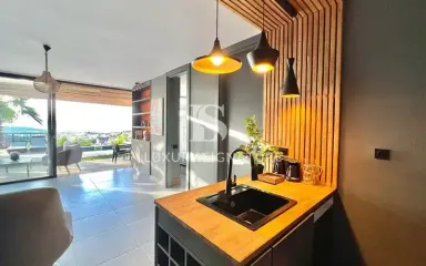 Luxury Signature مشاور املاک 