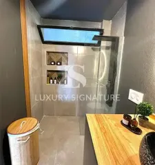 Luxury Signature مشاور املاک 