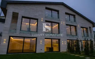 Luxury Signature Property