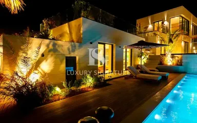 Luxury Signature Property