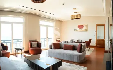 Luxury Signature مشاور املاک