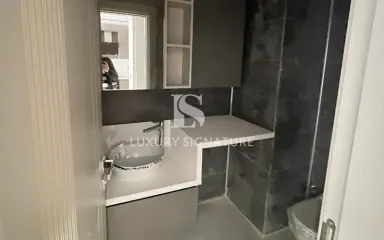 Luxury Signature مشاور املاک 
