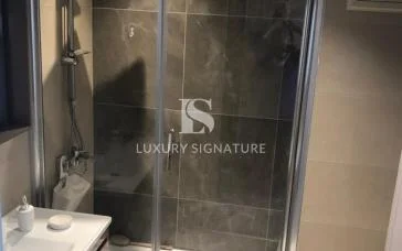 Luxury Signature مشاور املاک