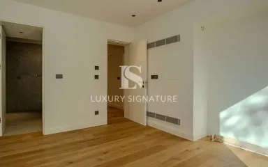 Luxury Signature Property