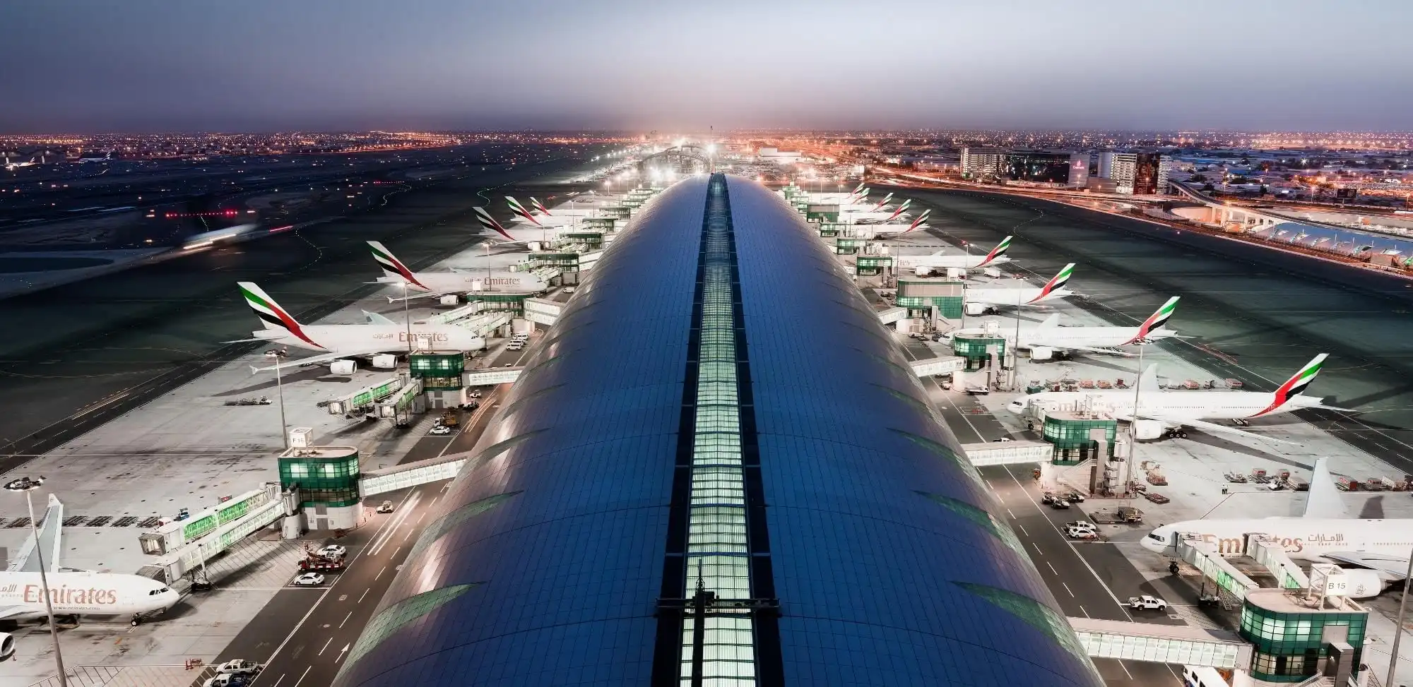  Al Maktoum International Airport 